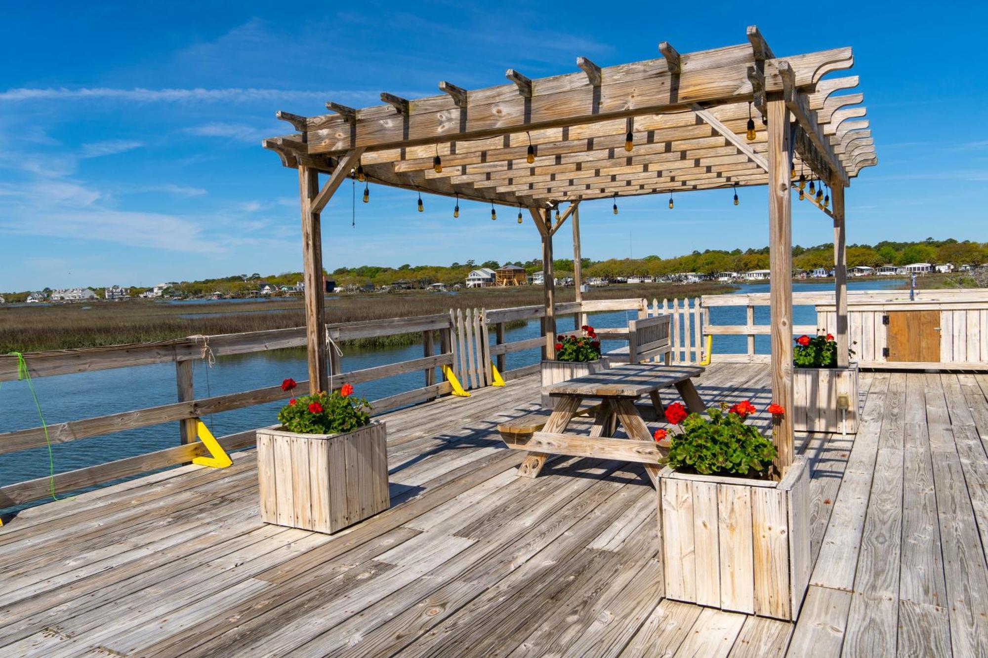 Sea Watch Inn At The Landing Garden City المظهر الخارجي الصورة