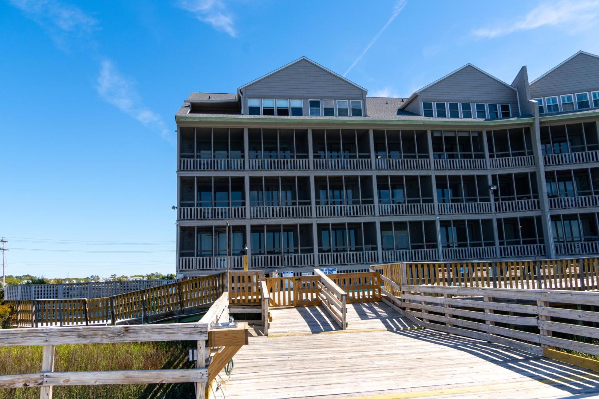 Sea Watch Inn At The Landing Garden City المظهر الخارجي الصورة