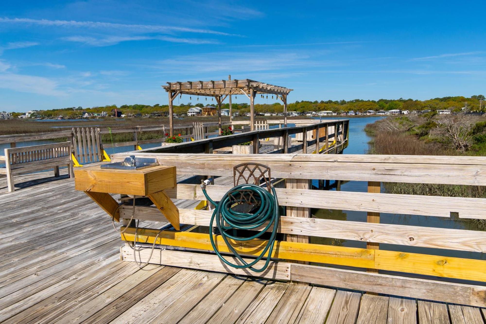 Sea Watch Inn At The Landing Garden City المظهر الخارجي الصورة