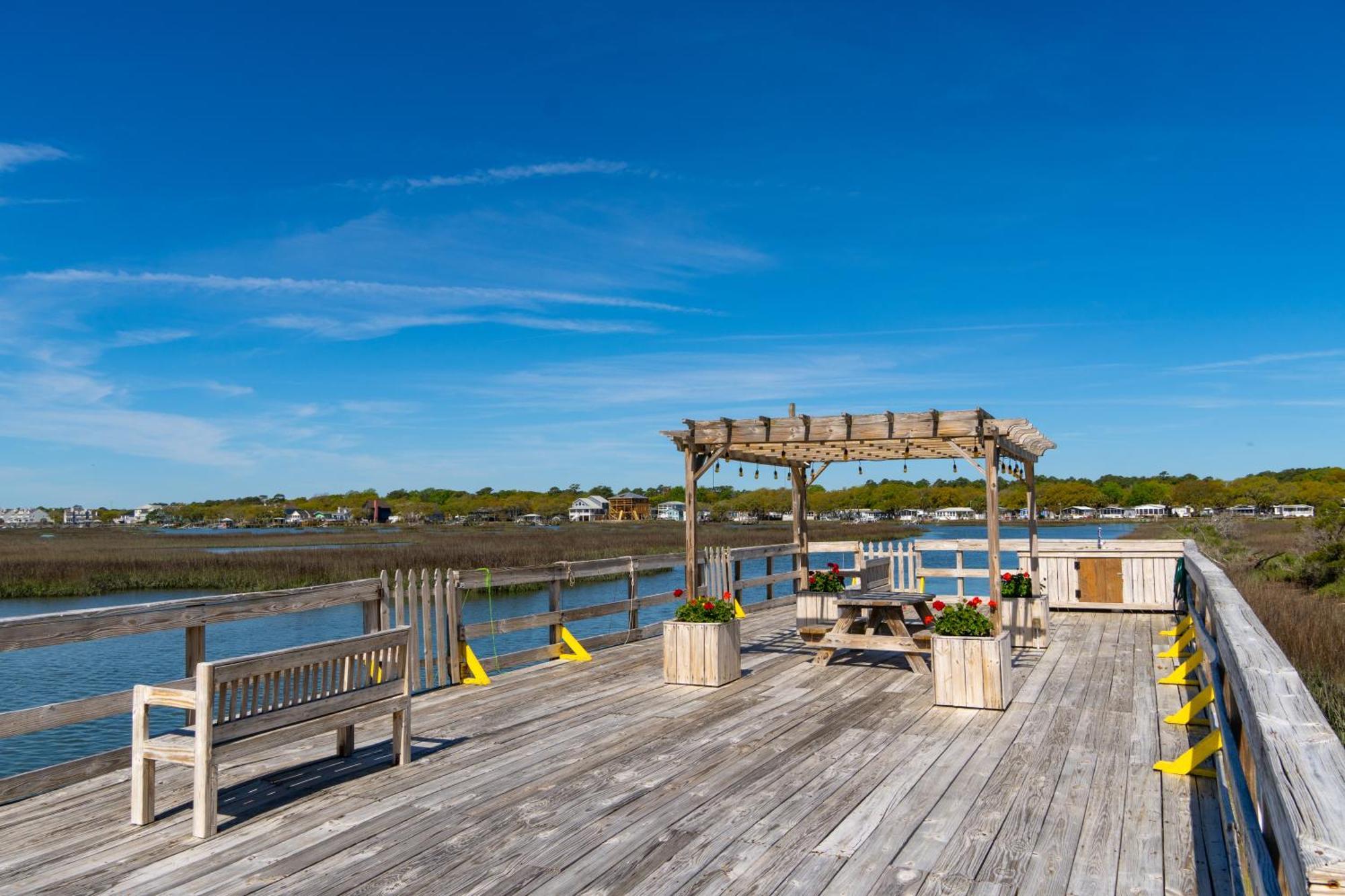 Sea Watch Inn At The Landing Garden City المظهر الخارجي الصورة
